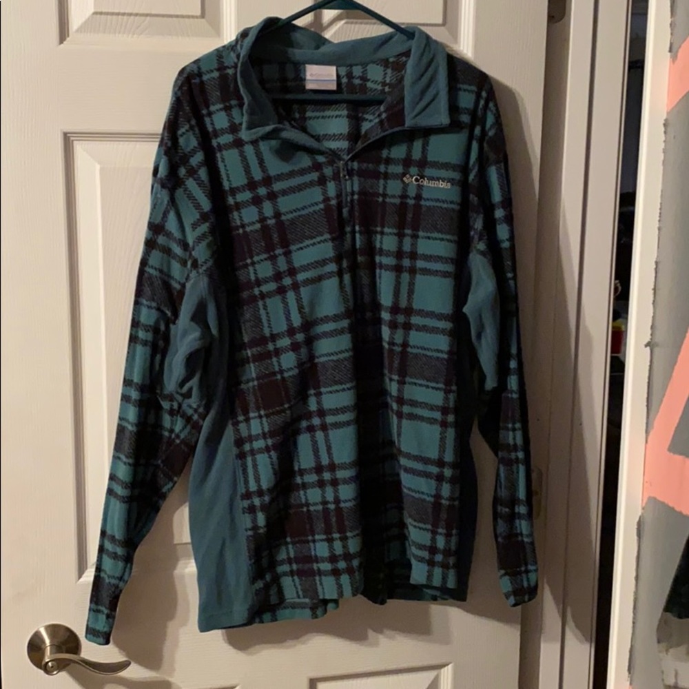 columbia crew neck